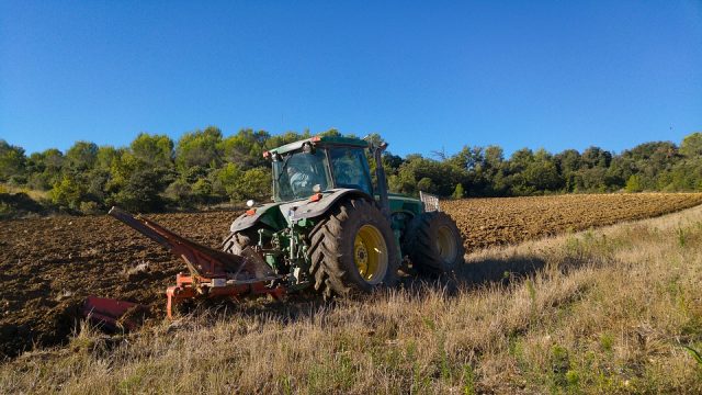 Manutenção das máquinas ajuda produtividade agrícola e reduz efeito estufa